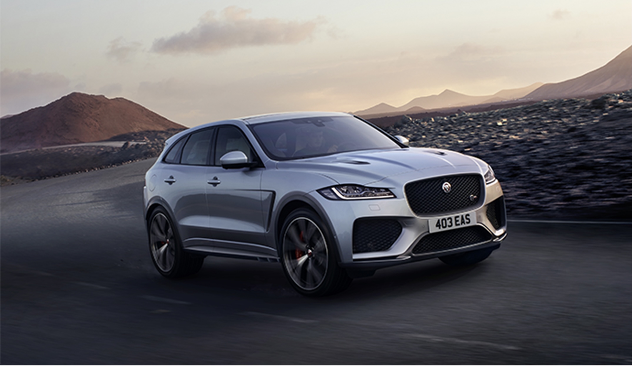 jaguar f pace svr