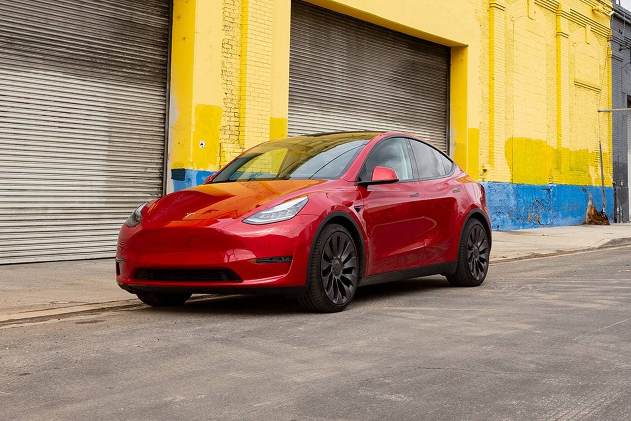 tesla model y 2022 leasing pca